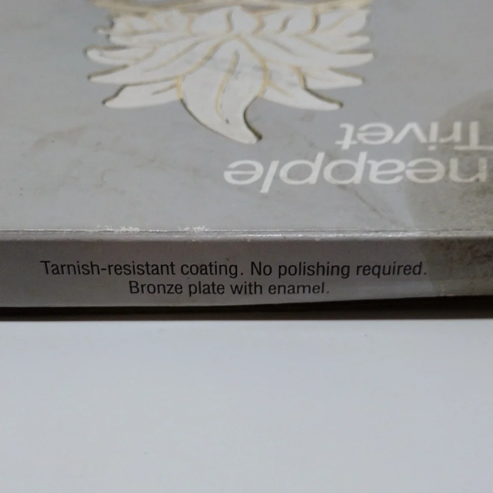 Vintage Wm. A. Rogers‎ Oneida Bronze/Enamel Plate Pineapple Trivet